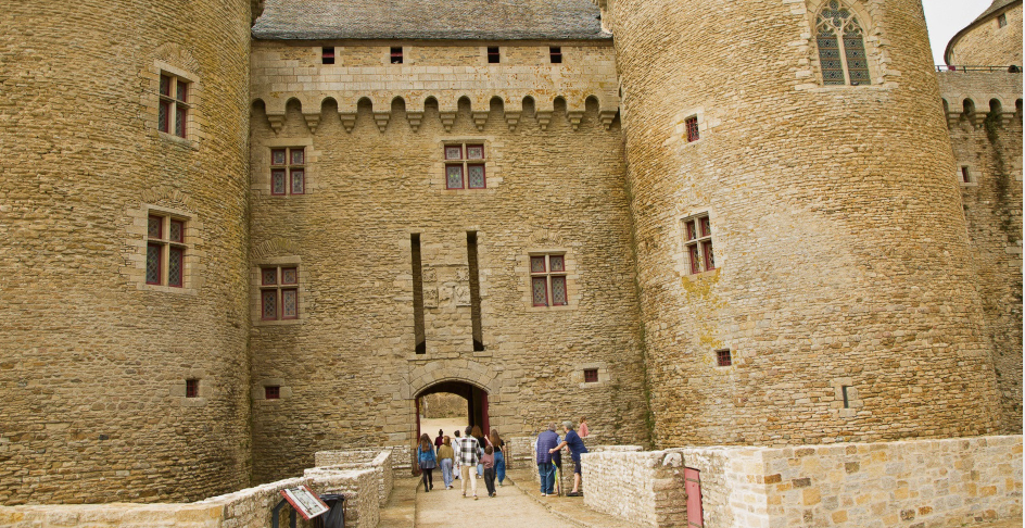 Kidiklik a testé le château de SUSCINIO © Laetitia Scuiller