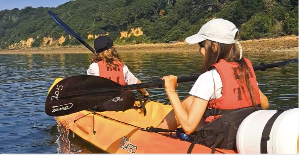 Stage de kayak de mer pour jeunes de 8 à 17 ans - Centre nautique du Moulin Blanc à Brest.