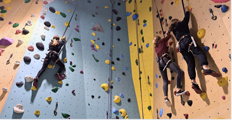 Ouverture des inscriptions aux cours escalade enfants et ados à Lorient et Vannes !