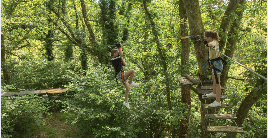 Adrénature Parc Aventure : l'un des plus grands parcs accrobranche du Finistère