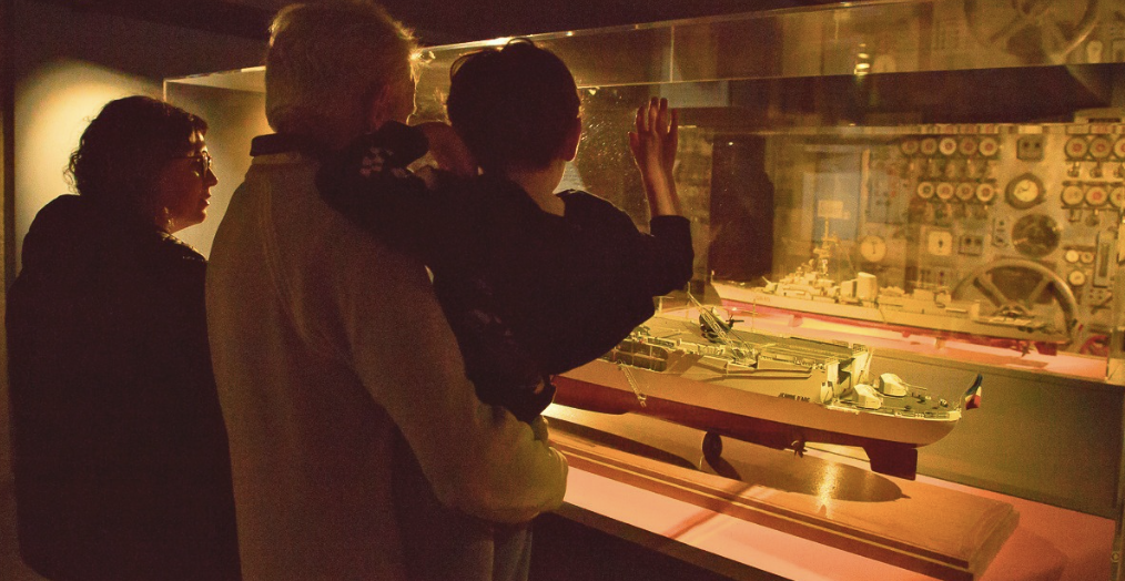 Kidiklik a testé le Sac du Marin au musée national de la marine de Brest © Laëtitia Scuiller - Kidiklik Finistère- Morbihan Toggle Actions 