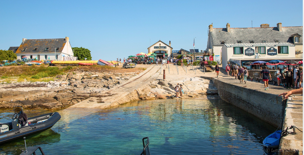 Arrivée St Nicolas - Kidiklik a testé les Glénan © laetitia Scuiller