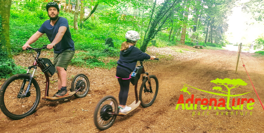 Scout trot électrique en famille dès 10 ans Adrénature parc aventure à Melgven