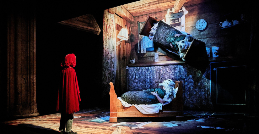 "Le Petit Chaperon rouge", théâtre immersif en famille, Le Quartz de Brest