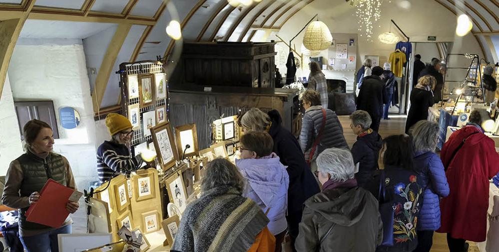 Noël des créateurs idéal pour trouver des cadeaux de noël au Château de Kerjean à Saint-Vougay