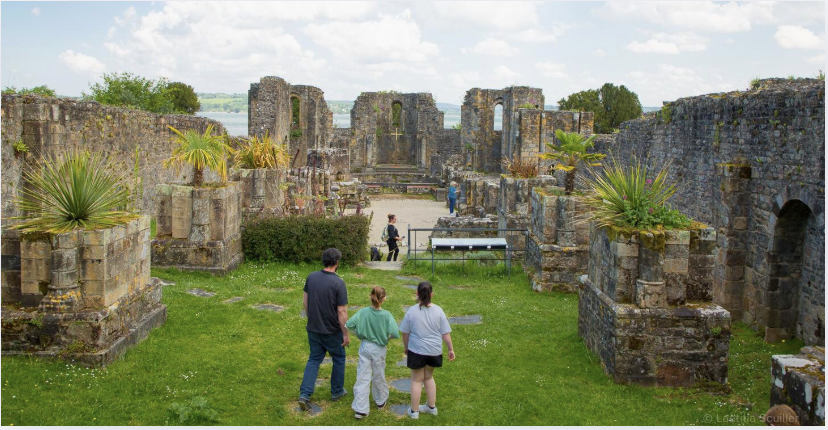Ancienne Abbaye de Landévennec : 1500 ans d’histoire bretonne à vivre en famille