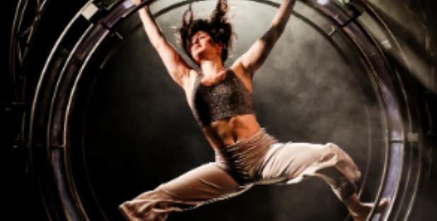 Les Filles du renard pâle Révolte ou tentatives de l’échec - spectacle de cirque nouveau à partir de 12 ans - Le Quartz à Brest Image