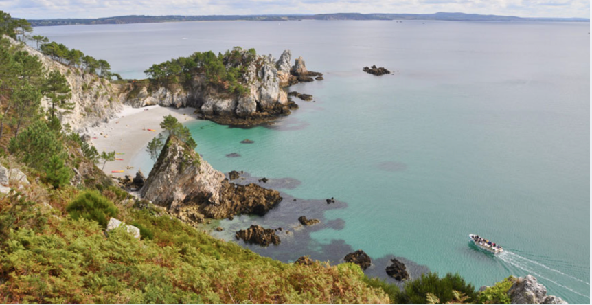 Embarquez en famille avec les Vedettes Sirènes pour découvrir la Presqu’île de Crozon