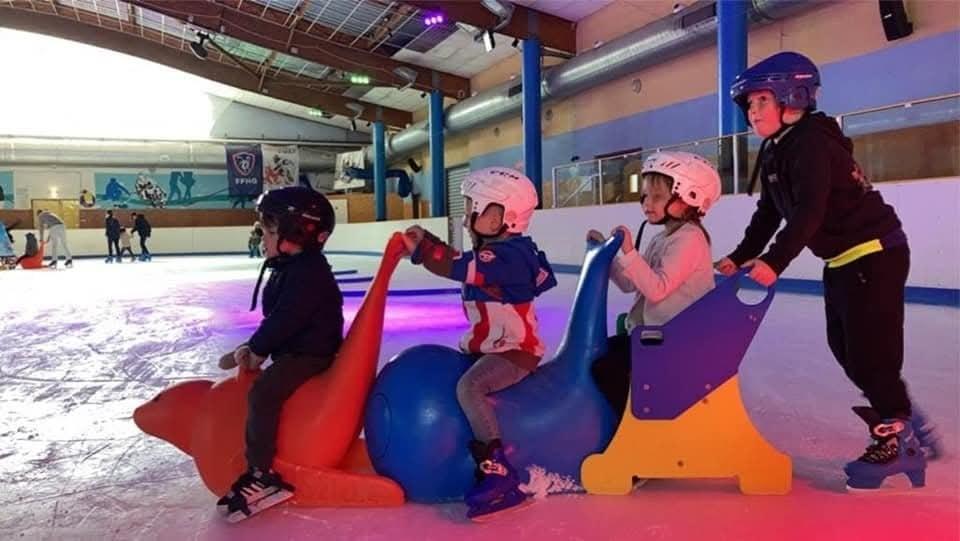 La patinoire du Scorff vous accueille durant l'été et en nocturne à Lanester