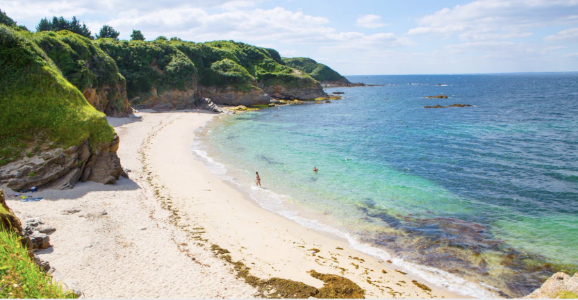 Cap sur l’Île de Groix : Une Traversée Inoubliable au Départ de Lorient avec BreizhGo Océane