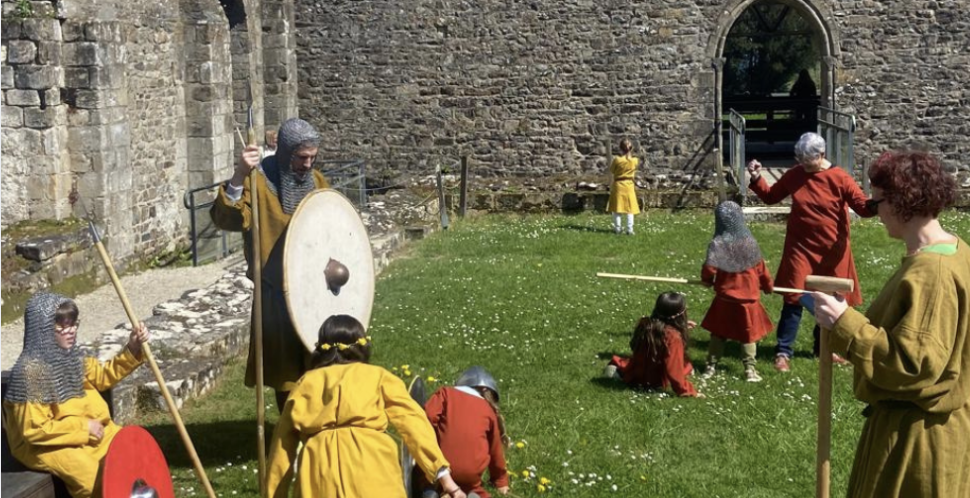 Animations des vacances d'été au musée de l'ancienne abbaye de Landévennec 