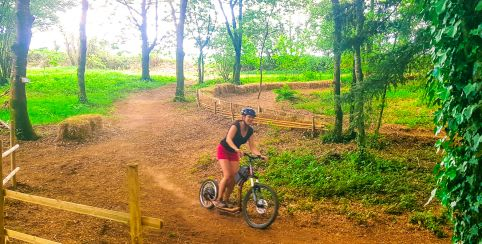 Kidiklik a testé le scout trot électrique en famille avec Adrénature Parc Aventure à Melgven