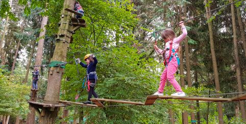 Espace Pitchouns à Adrénature pour les tout-petits dès 3 ans- Parc Aventure Melgven